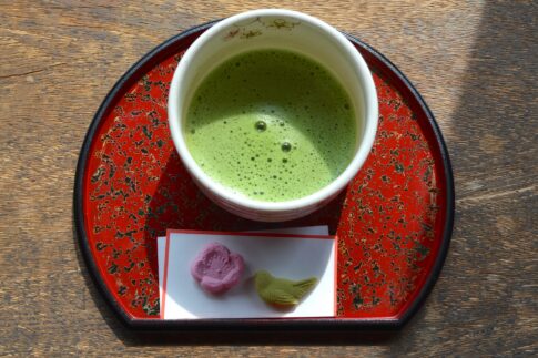 初めてのお経とお茶の会で学んだ、唱え方の違い